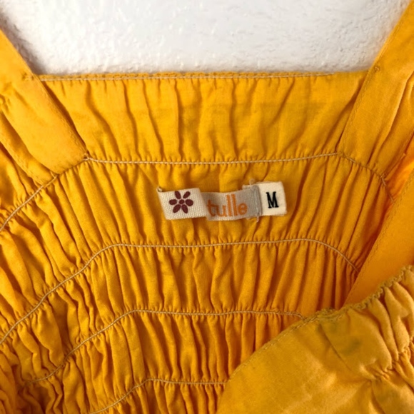 Dress - Picture 3 of 4